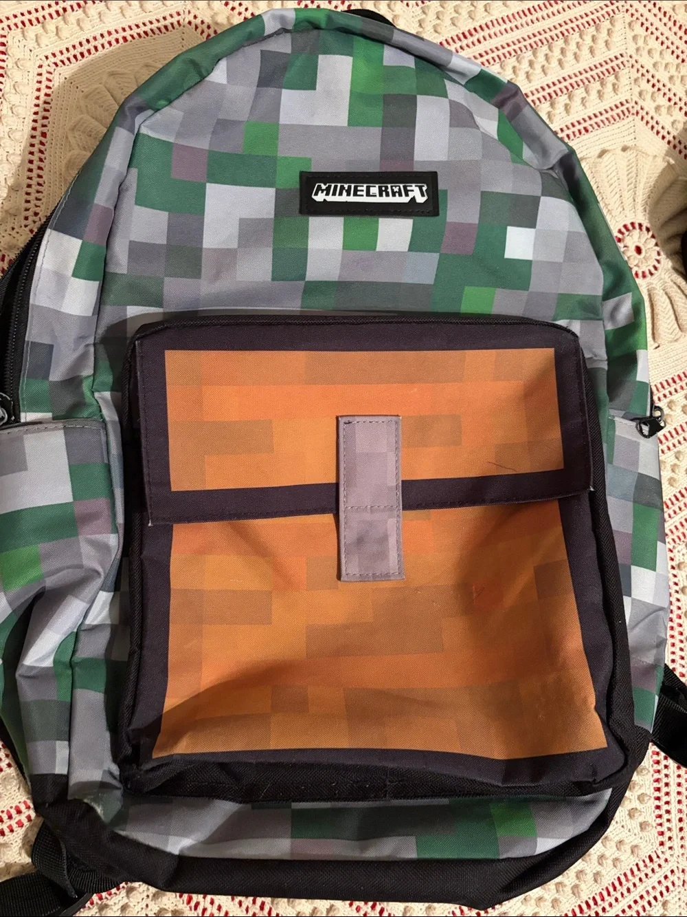 Minecraft Pixel-Print Green Backpack with Lunch Bag